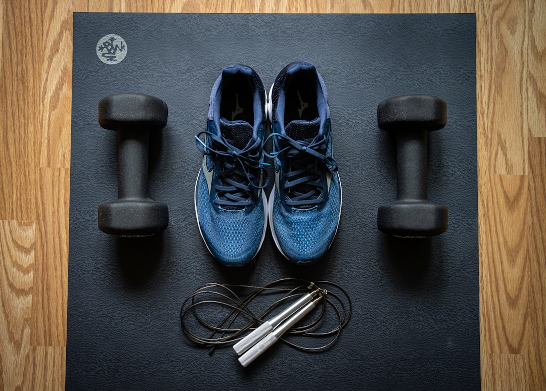 pros and cons fitness app review balance scale