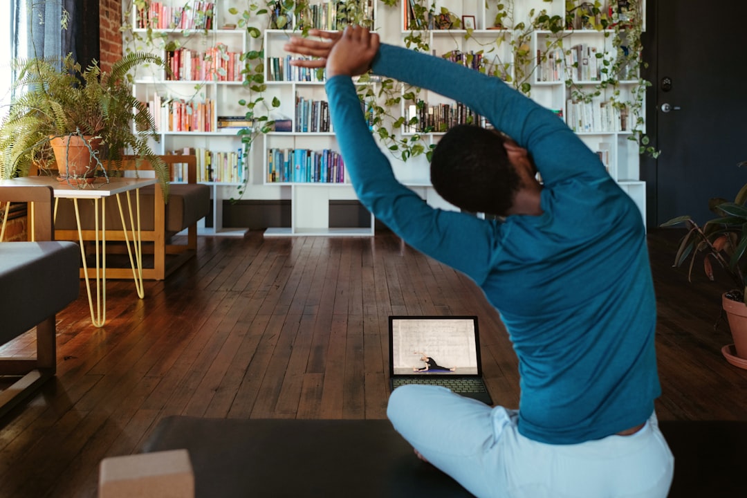 virtual fitness class yoga and strength on demand app screen