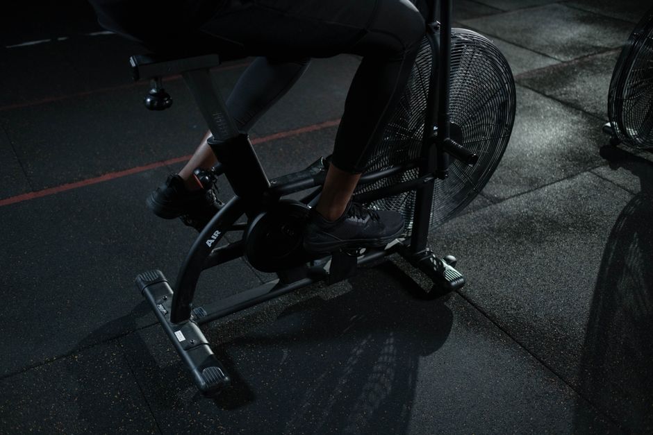 Wattbike Hub structured training plan screen showing interval workout