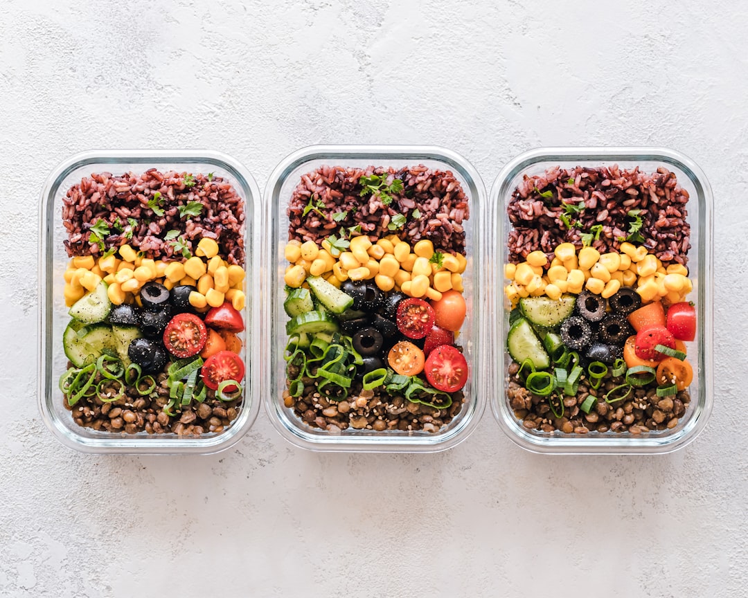 nutrition tracking and meal planning for online personal training clients